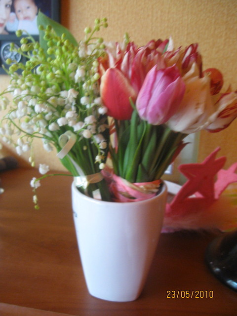 urodzinowe konwalie i tulipany