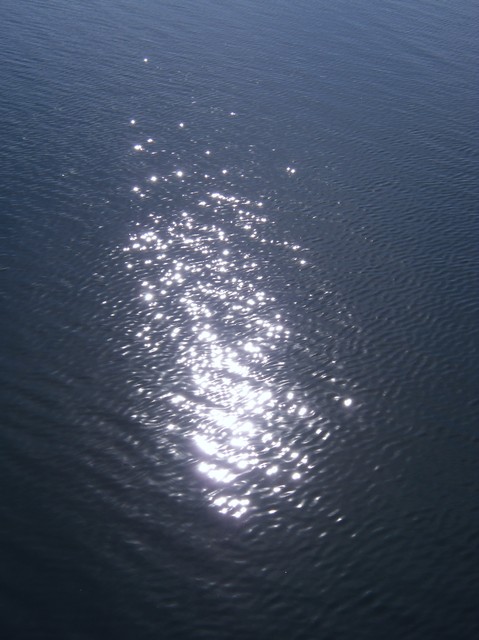 Słońce w jeziorze