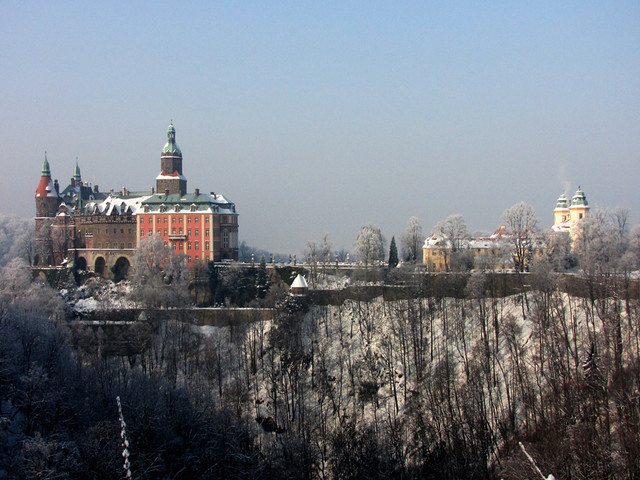 Panorama  zamku  Książ