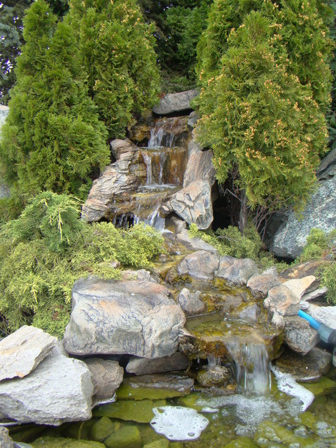 Ogrodowy wodospad