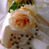 Róża i perły